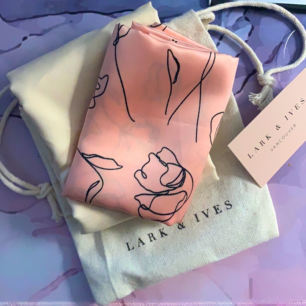 Lark and Ives hair scarf set - fabfitfun box